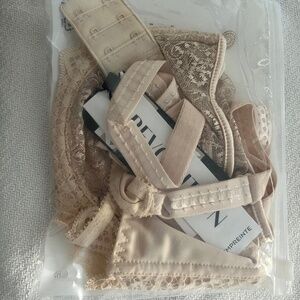 Empriente Cassiope Plunge Bra NWT/unopened bag